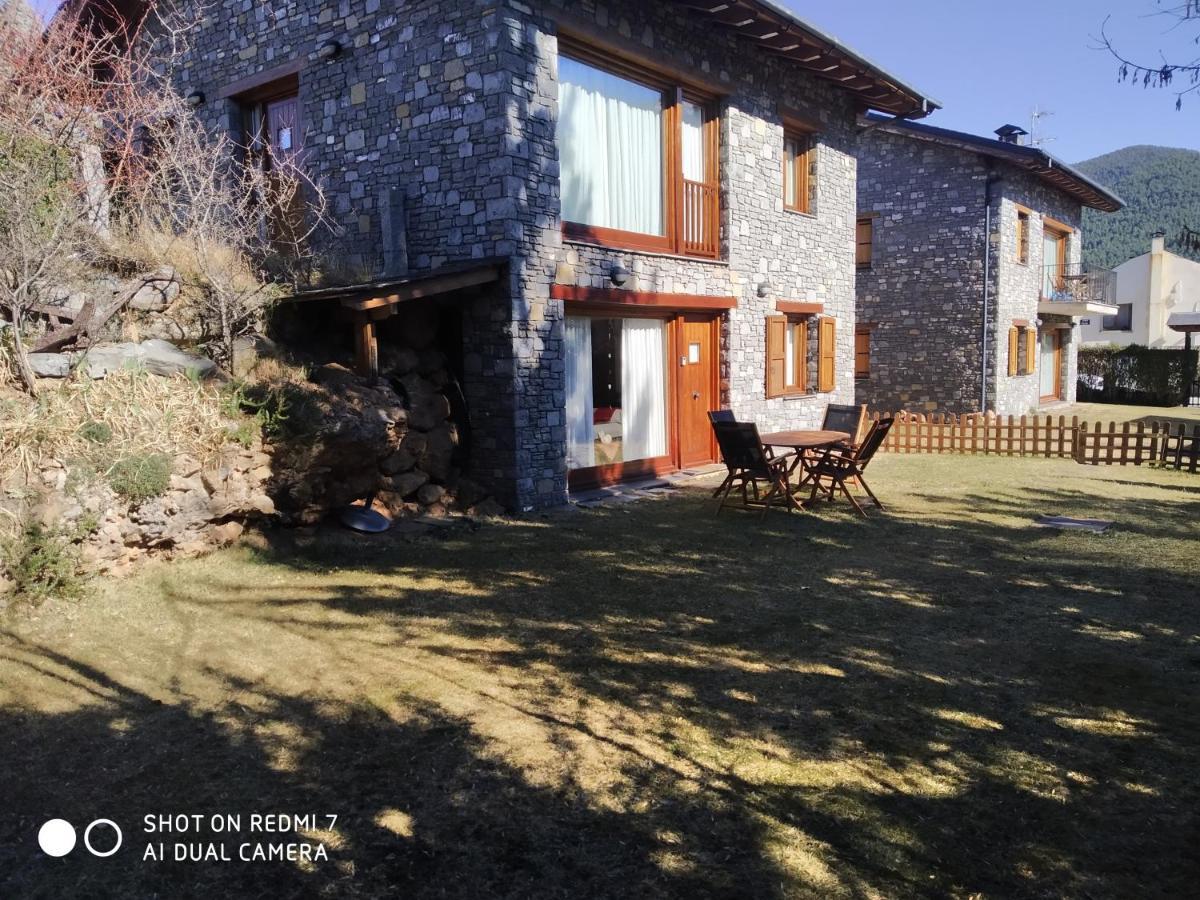 Ferienwohnung Hort De Cal Benet Urus Exterior foto